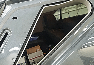 Dan, Dan, The Auto Glass Man - Grand Rapids MI - Windshield Finished